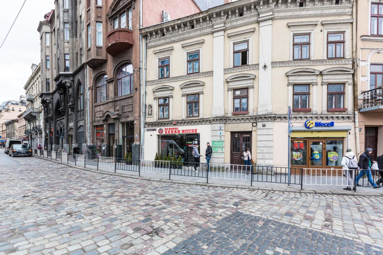 2 Kn. Romana Apartment Lviv Exteriör bild